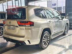 تۆیۆتا لاند کروزەر